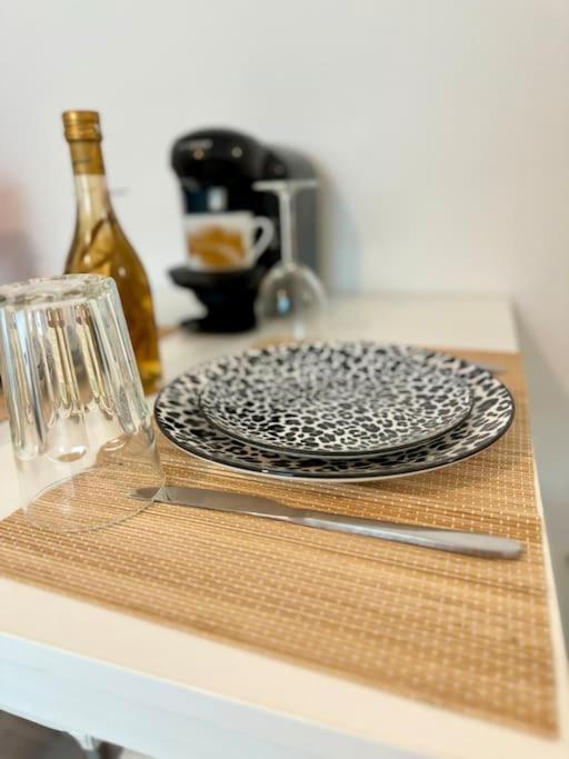Superbe Appartement Tres Calme Et Confortable 랭스 외부 사진
