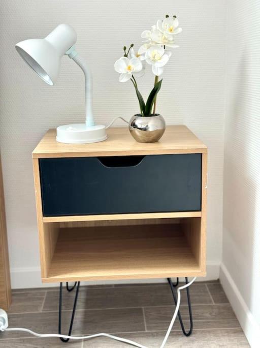 Superbe Appartement Tres Calme Et Confortable 랭스 외부 사진
