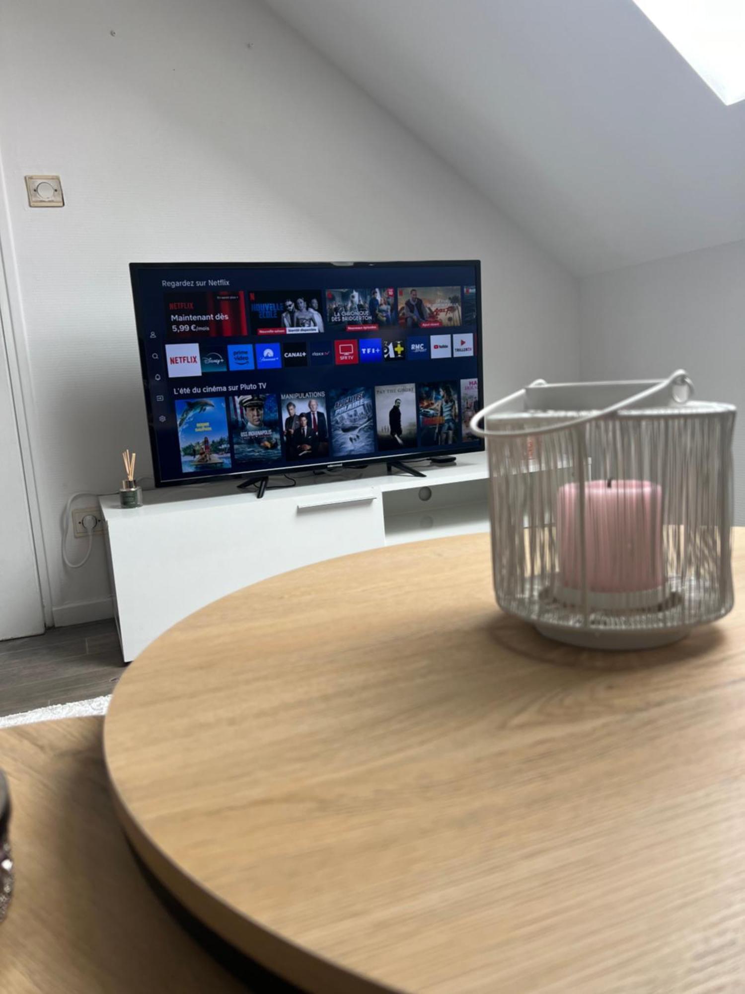 Superbe Appartement Tres Calme Et Confortable 랭스 외부 사진